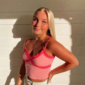 Meet your Posher, Allexandria